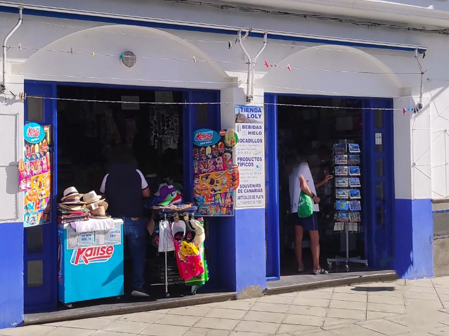 02_TiendaLoly_fachada