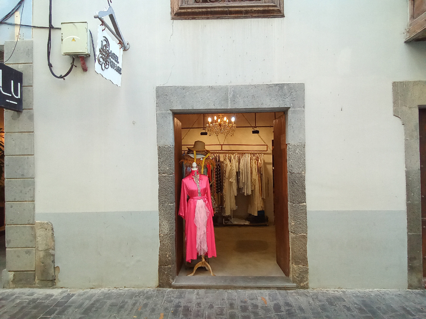 03_Isabel Square_Fachada