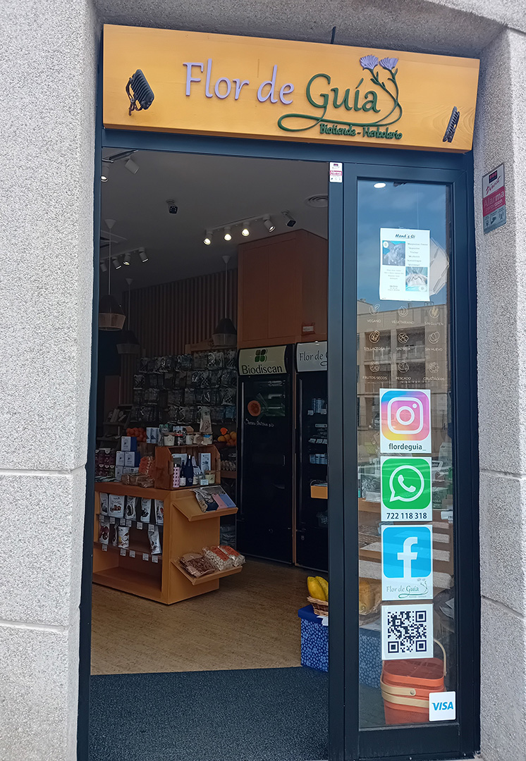 03_herbolariobiotiendaflordeguia_fachada