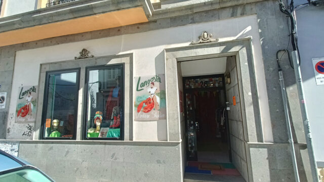 Langosta Vintage Studio