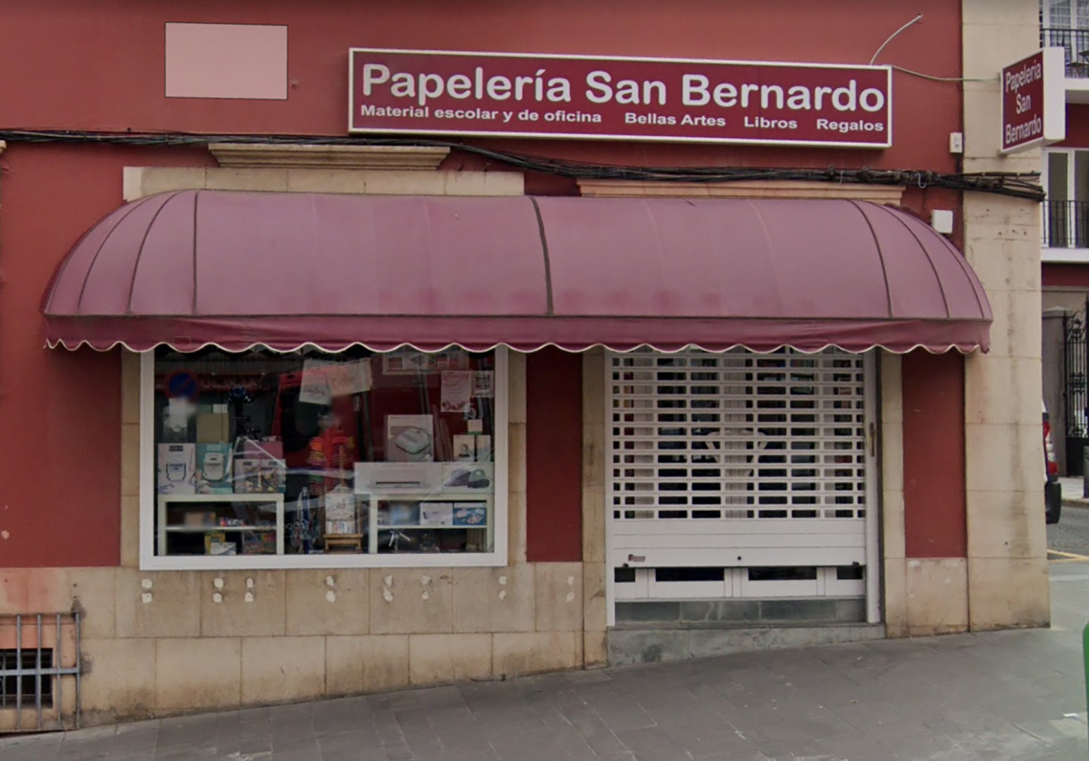 03_papeleria san bernardo_fachada