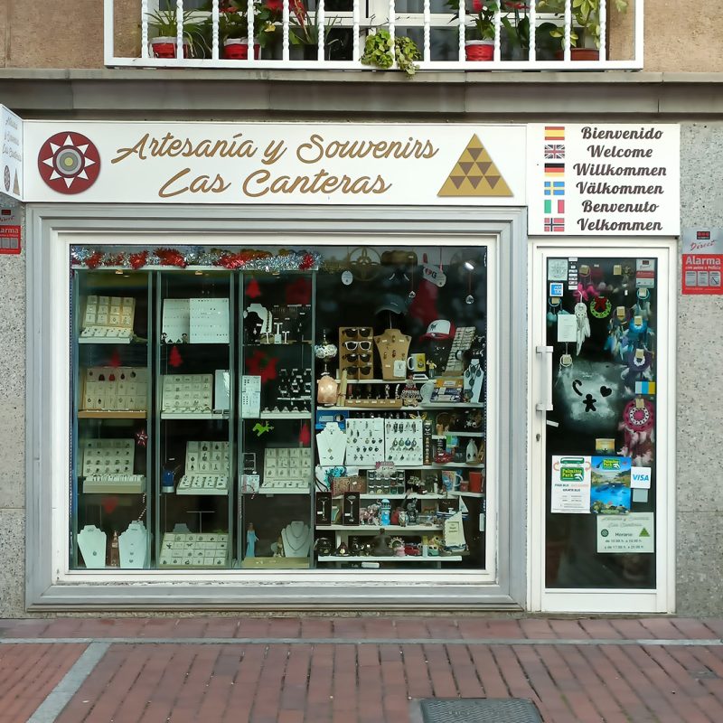 02_souvenir las cantera_fachada