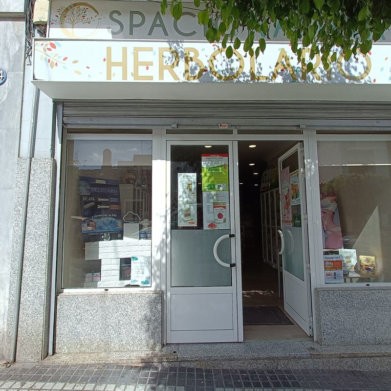 03_Herbolario Spacio Natural_fachada