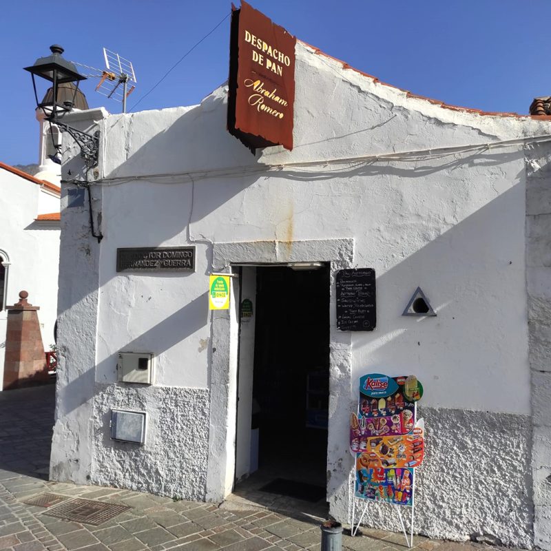 03_PanaderiaAbrahamRomero_fachada