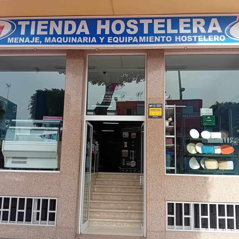03_Tiendahostelera_fachada