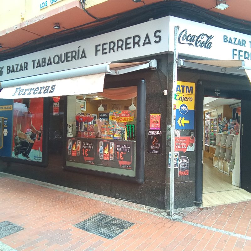 03_bazar ferrera_fechada