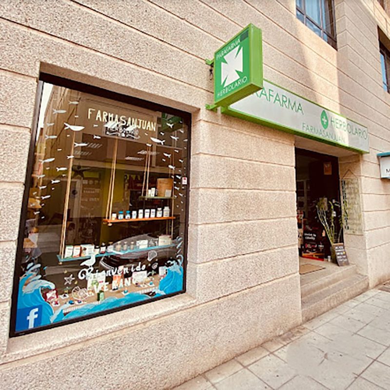 03_farmasanjuanherbolario_fachada_provisional