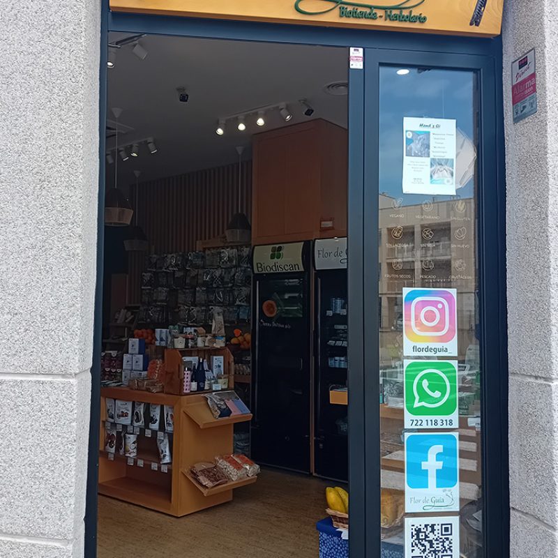 03_herbolariobiotiendaflordeguia_fachada