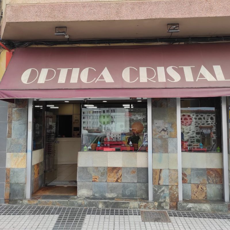 03_opticacristal_fachada